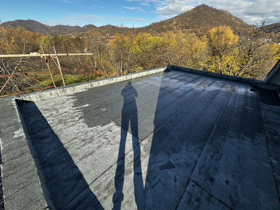 Terasă circulabilă — hidroizolație cu membrană bituminoasă